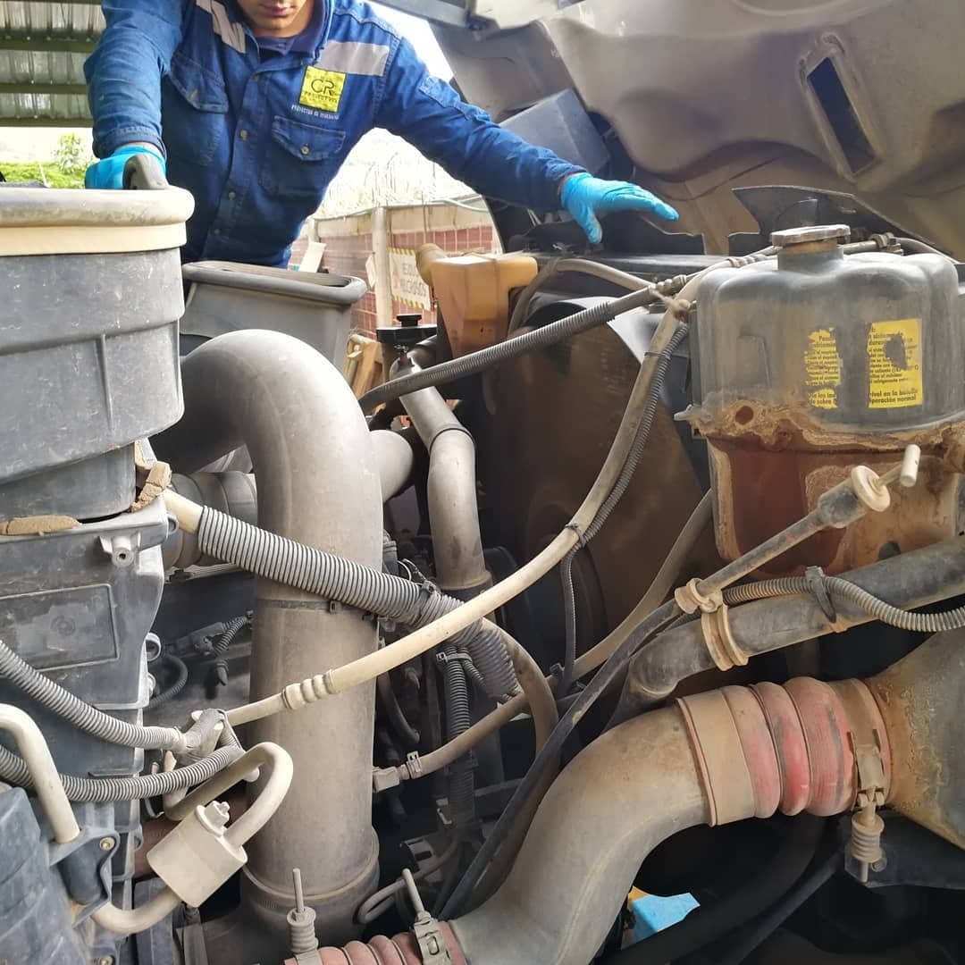 Mantenimiento Preventivo y Correctivo especializado en maquinaria pesada — CR Project S.A.S Colombia